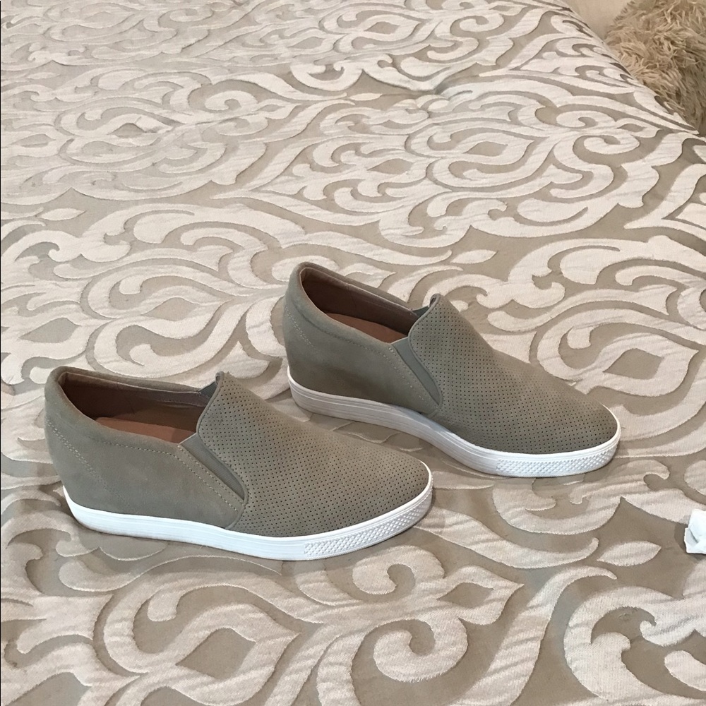 Caslon women’s Allie Wedge Sneaker.